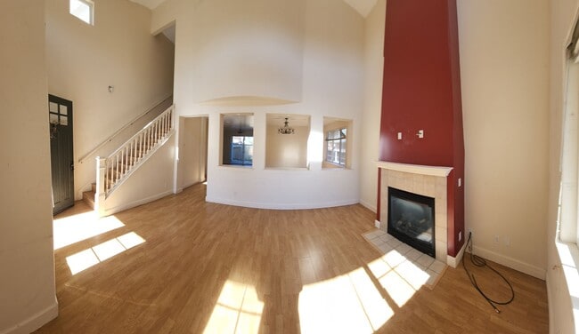 Building Photo - Super close to Poly- Approx. 1000 feet from Cal Poly Grand Avenue entrance-VERY CLOSE!!!