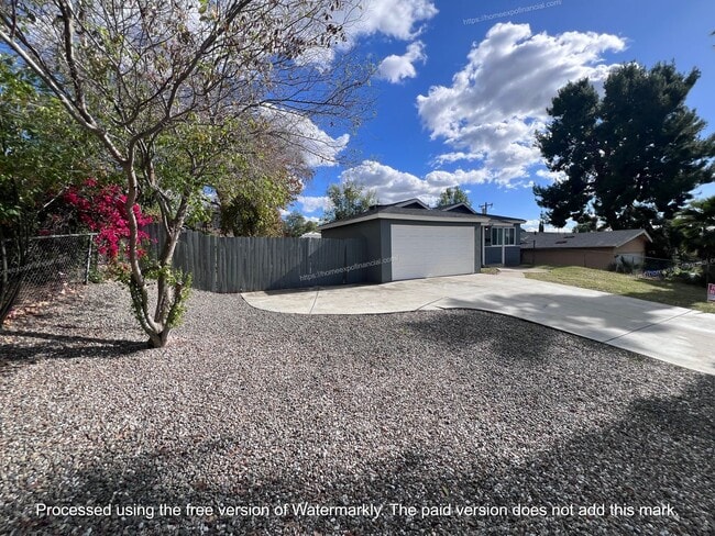 Building Photo - Nice Home For Rent