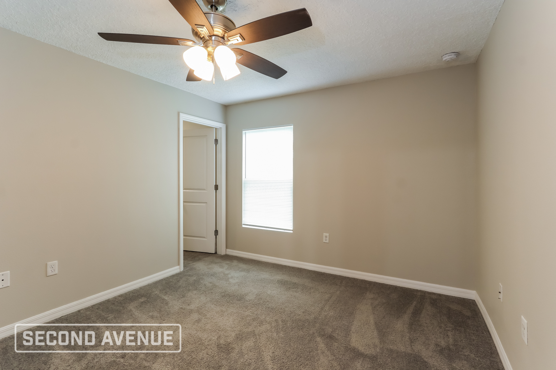 Building Photo - 11835 W Shenandoah Way