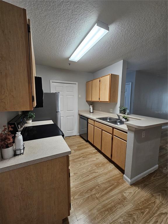 Building Photo - 6560 Swissco Dr