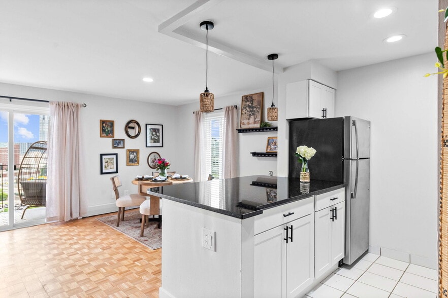 Building Photo - Monastery Apartments