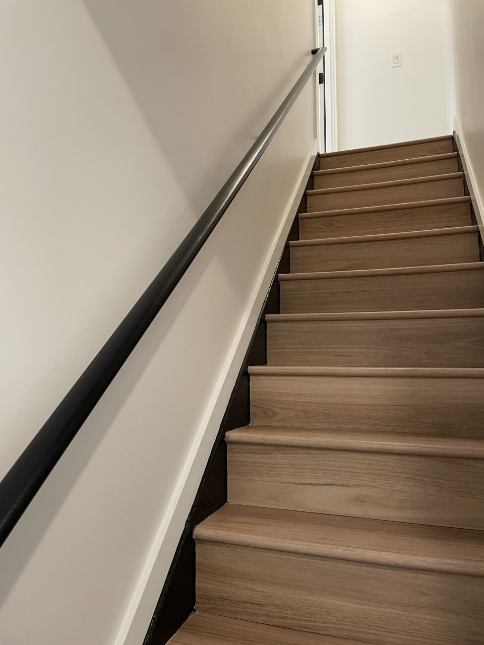 Hallway - 164 Glenwood Ave