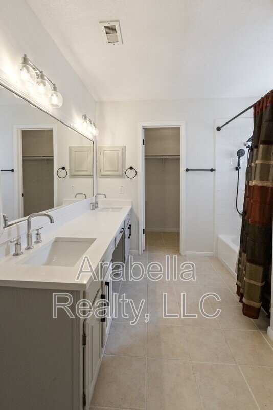 Building Photo - 8554 Timber Lodge