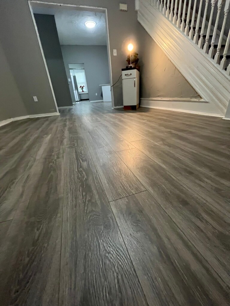 Building Photo - 1828 Reverend J J Walters Ave