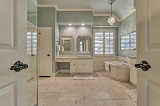 Building Photo - 87 W Honey Grove Pl