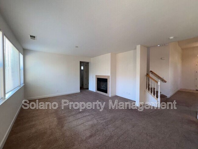 Building Photo - 100 Mt Adams Cir
