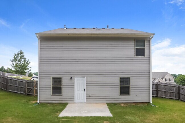 Building Photo - 1044 Sutherland Dr