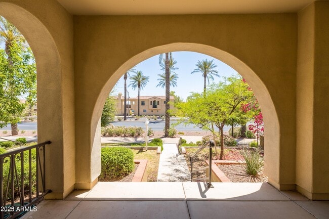 Building Photo - 4280 N Verrado Way