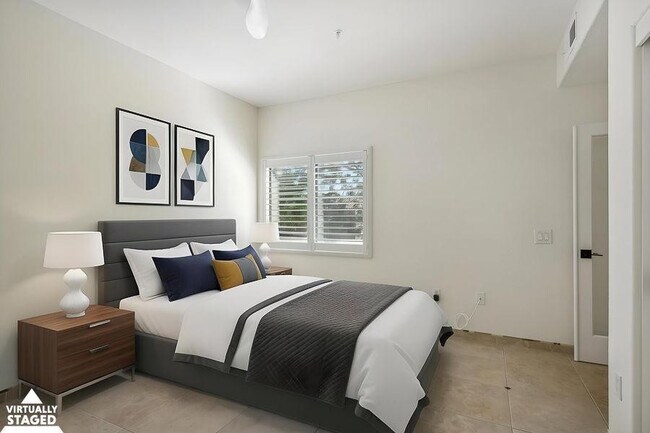 Building Photo - 15050 N Thompson Peak Pkwy