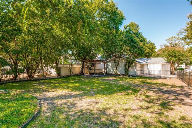 Building Photo - 3101 Lovers Ln