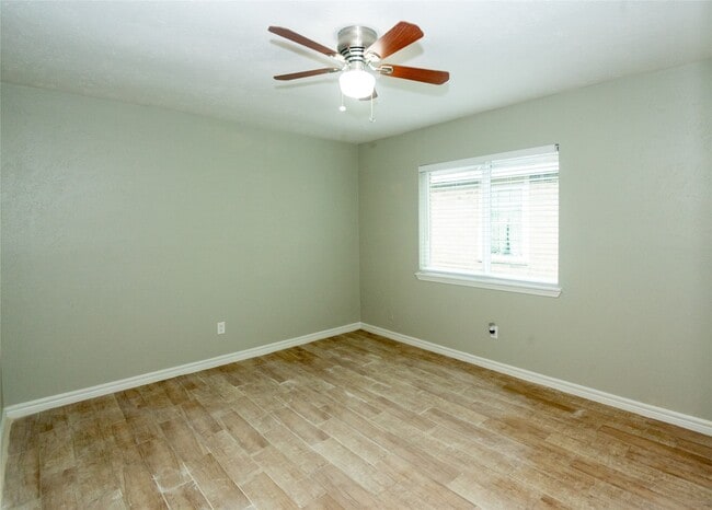Building Photo - 7206 La Granada Dr