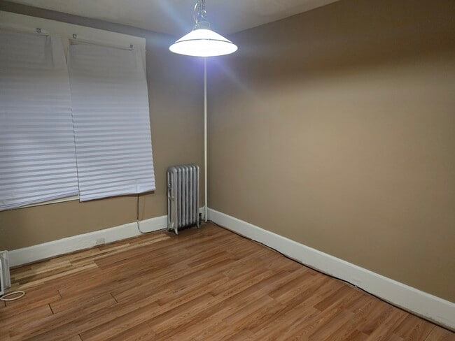 Primary Photo - 2216 N Monroe St