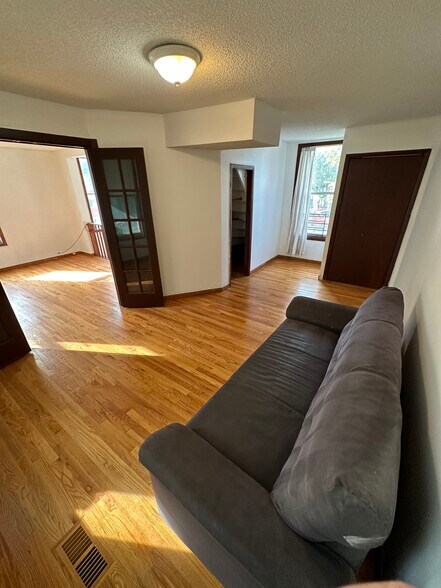 Building Photo - 2908 N Spaulding Ave