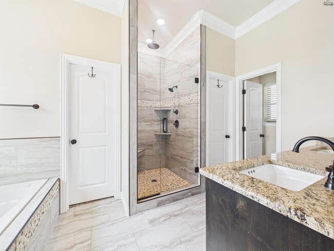 Building Photo - 4806 Falcon Crest Blvd
