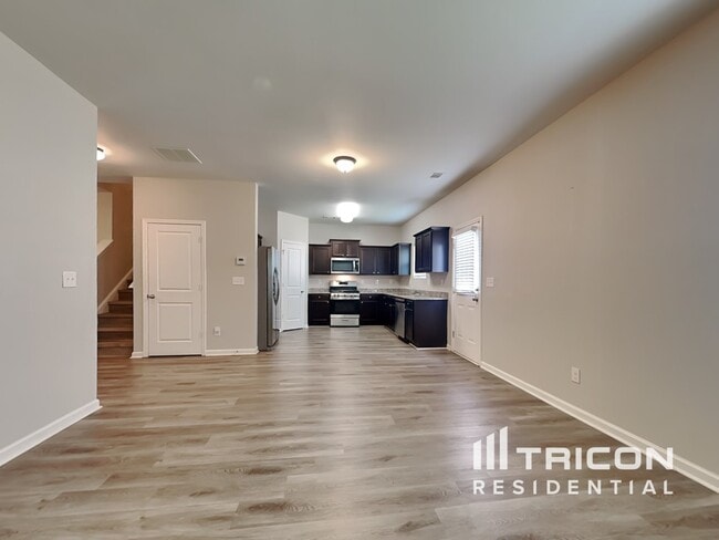 Building Photo - 2362 Clapton Ct