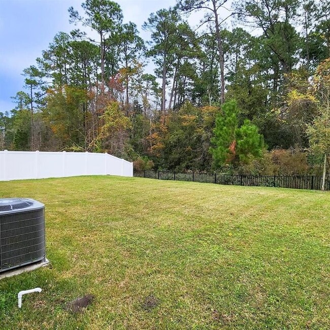 Building Photo - 920 Riley Rd