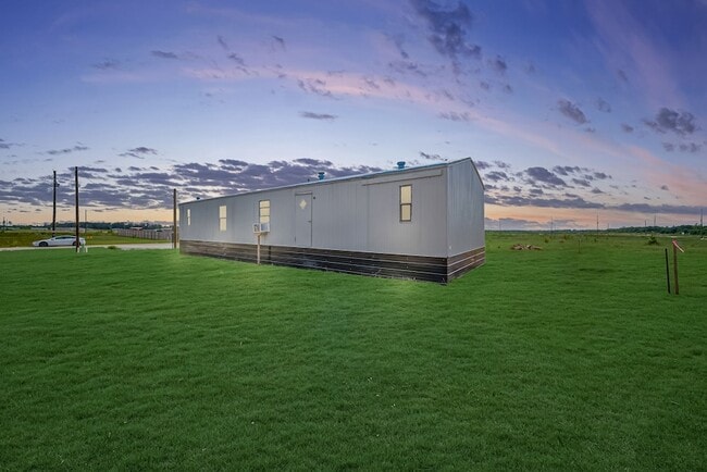 Building Photo - 345 Denson Reed Rd