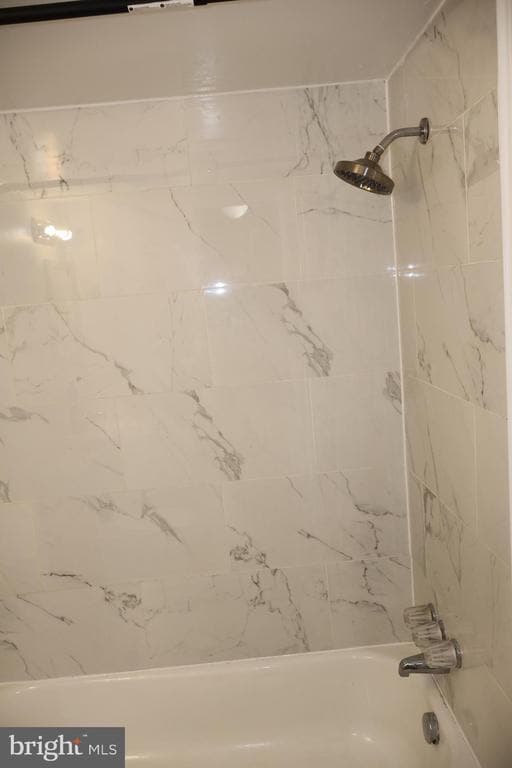 Building Photo - 4951 Americana Dr