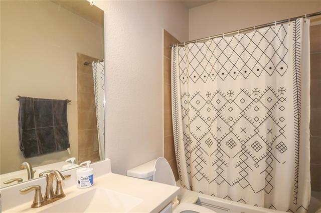 Building Photo - 1708 Brookhollow Dr