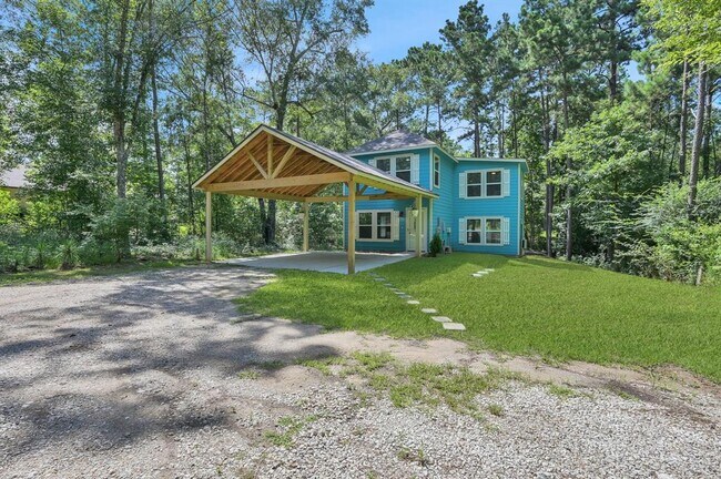 Primary Photo - 3391 Arapaho Cir