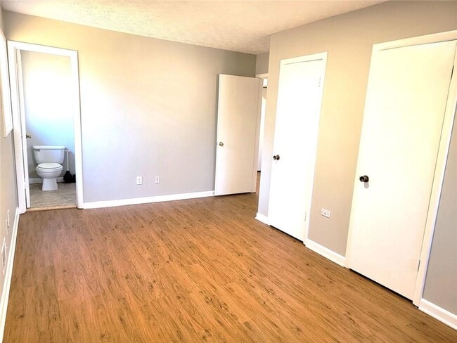 Building Photo - 4042 Jodeco Rd