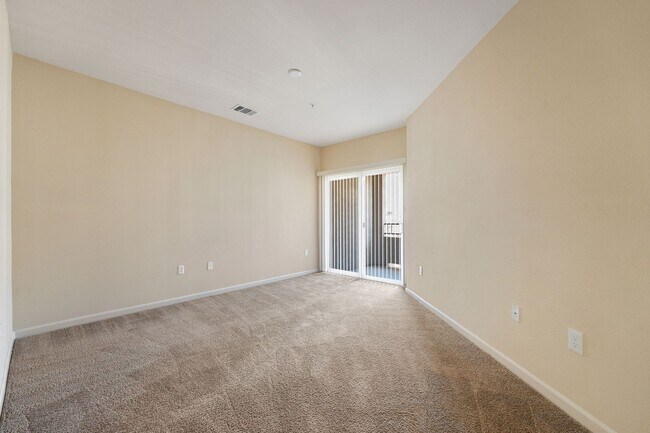 Building Photo - 1316 Milano Dr