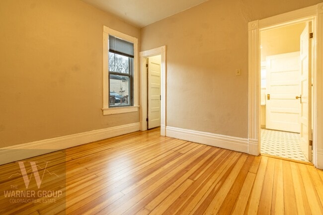 Building Photo - 3406 W Colorado Ave
