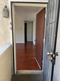Building Photo - 8552 Belmont St