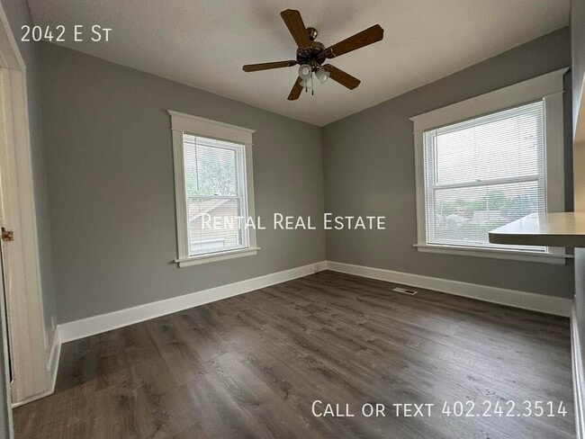 Building Photo - 2042 E St-