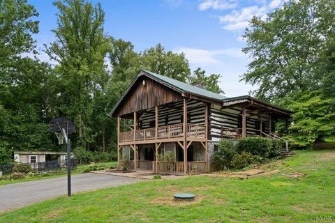 Building Photo - 642 Sunburst Rd