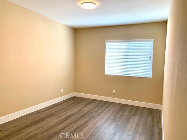 Building Photo - 1726 S Walnut Ave