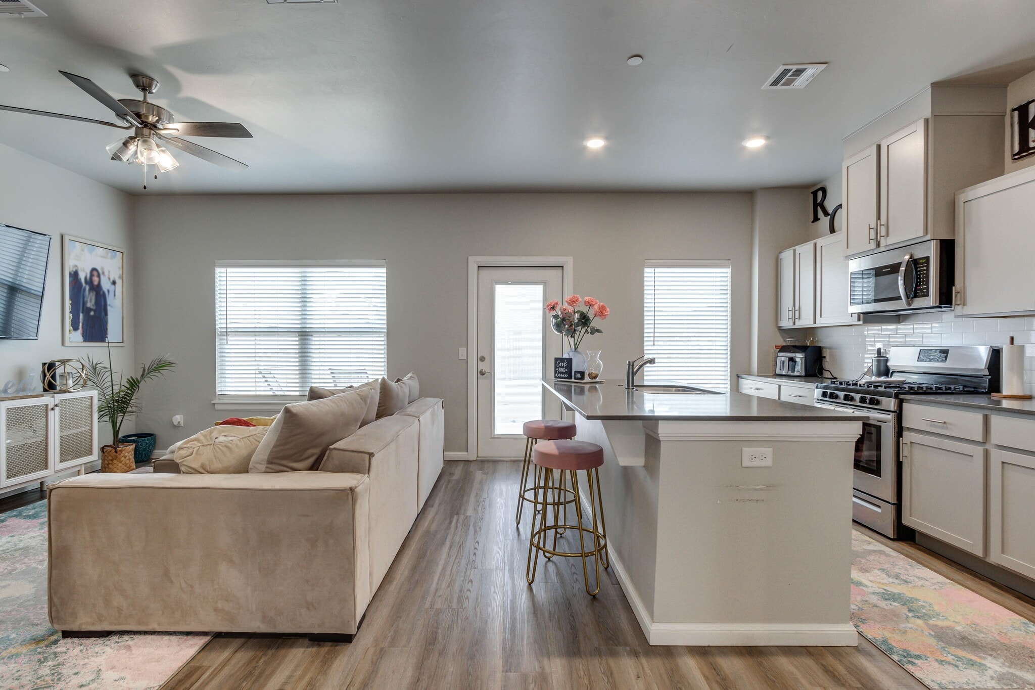 Building Photo - 2641 Cedar Tree Rd