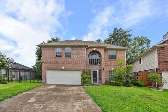 Primary Photo - 3327 Shady Glen Ln