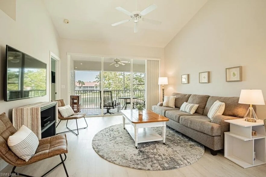 Family Room & View to Main Lanai - 5090 Cedar Springs Dr