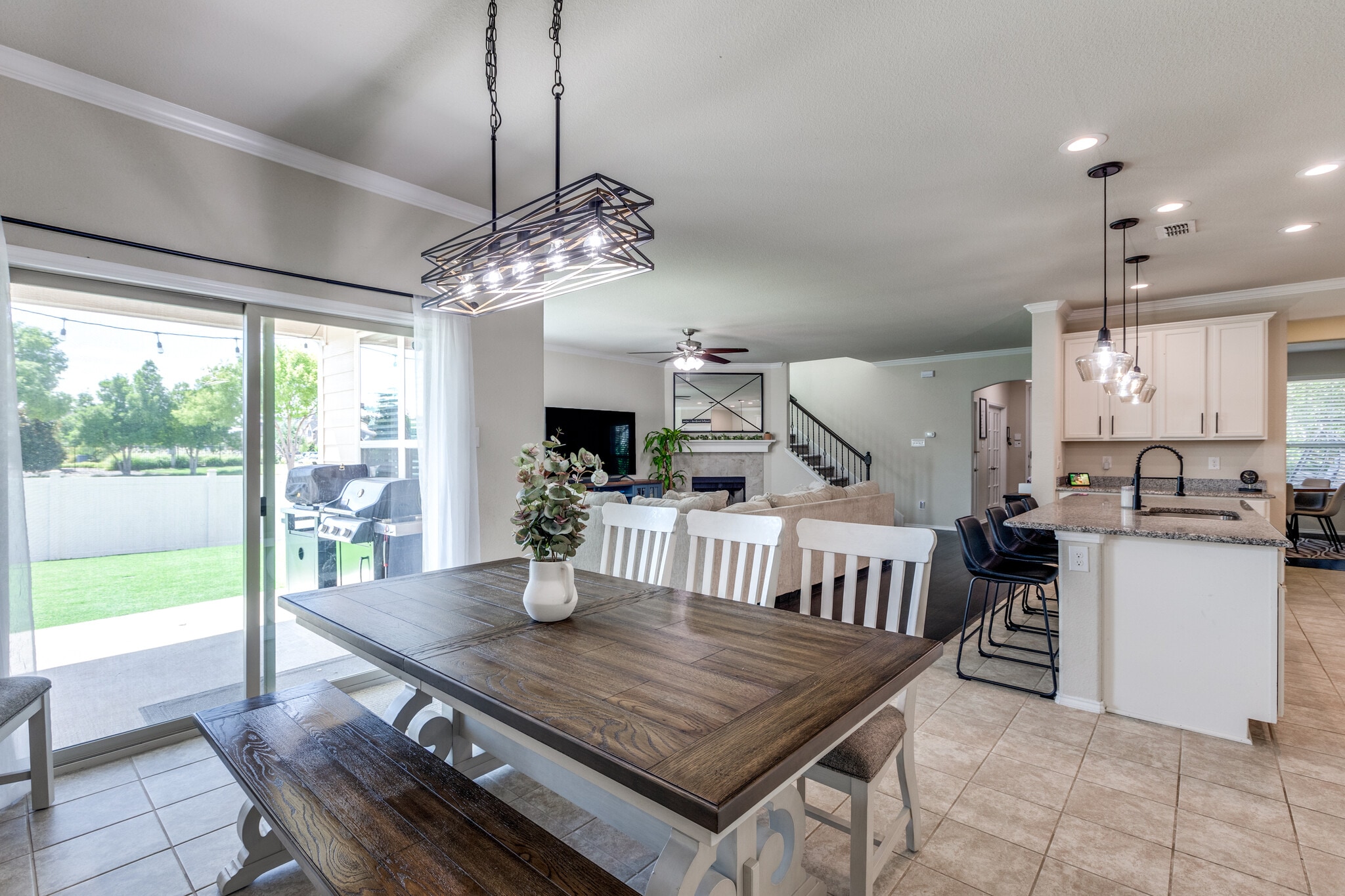 Building Photo - 1000 Marietta Ln