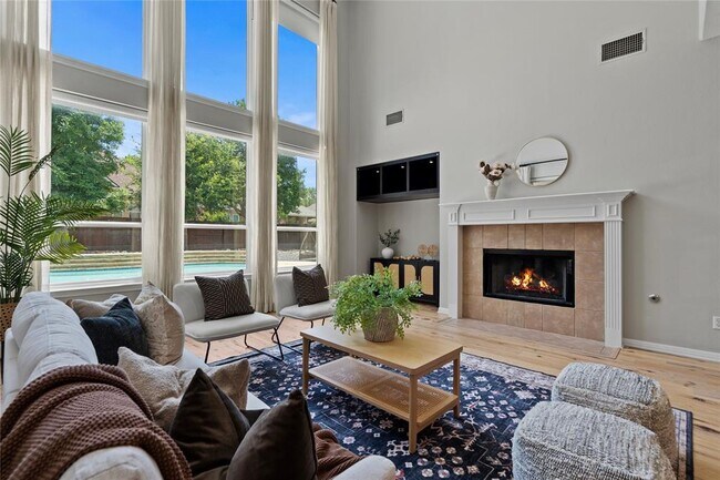 Building Photo - 1604 Tahoka Daisy Dr