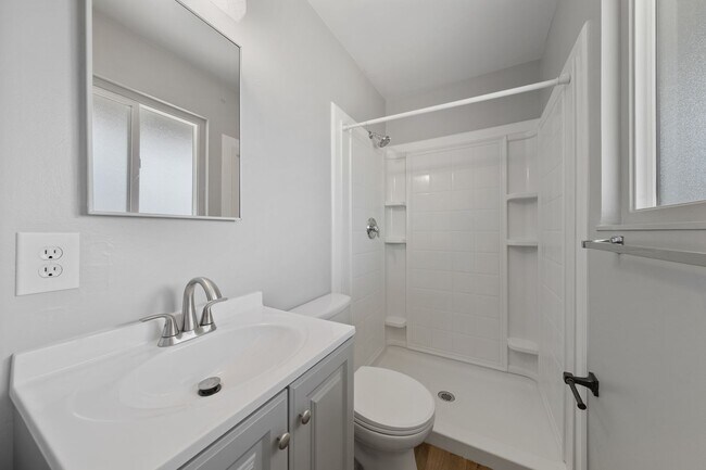 Building Photo - 2565 Pequop St