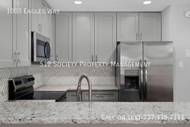 Building Photo - 1003 Eagles Way