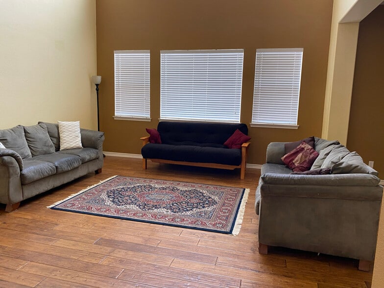 Building Photo - 17 S La Salle St