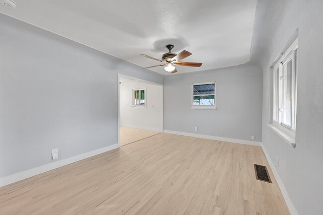 Building Photo - $2,295.00, Charming 4-Bedroom Home in Denver’s Vibrant Highland Neighborhood, plus $300 off the f...