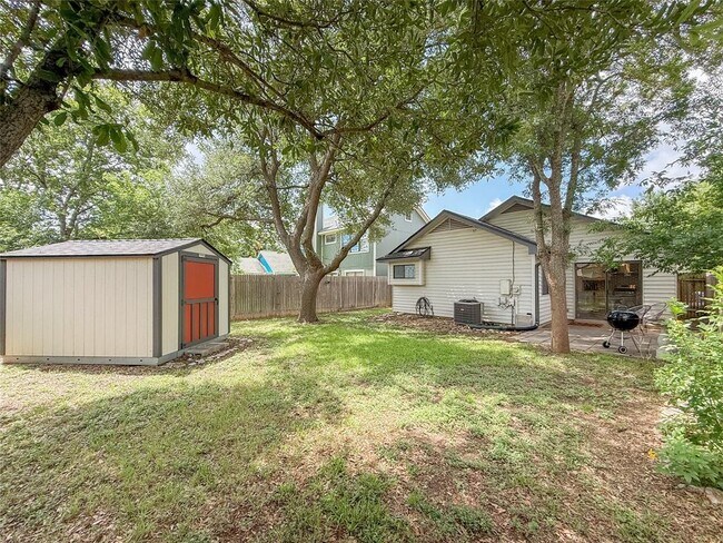 Building Photo - 14527 Donald Dr