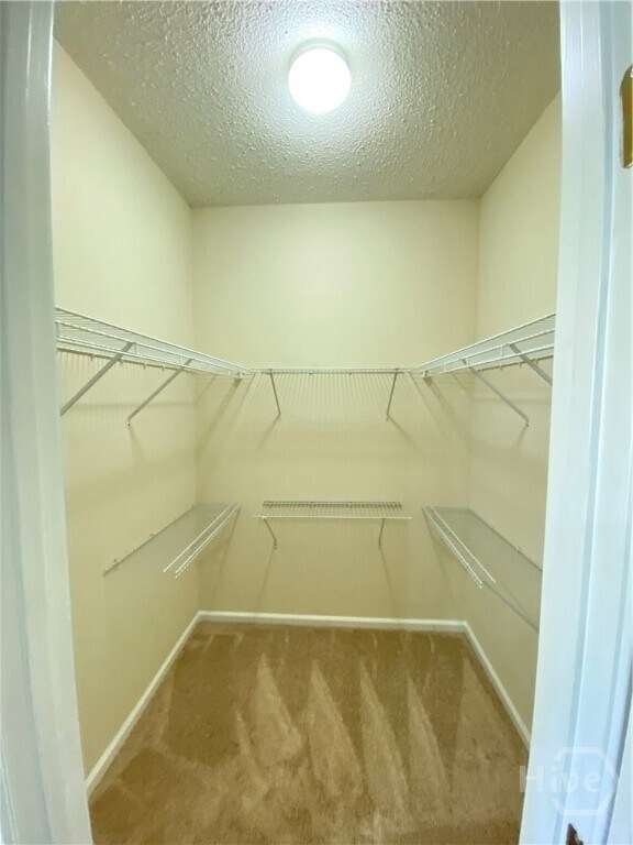 Building Photo - 204 Foxbury Square