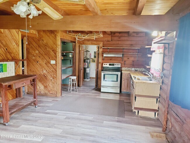 Building Photo - 5150 Curtis Blvd