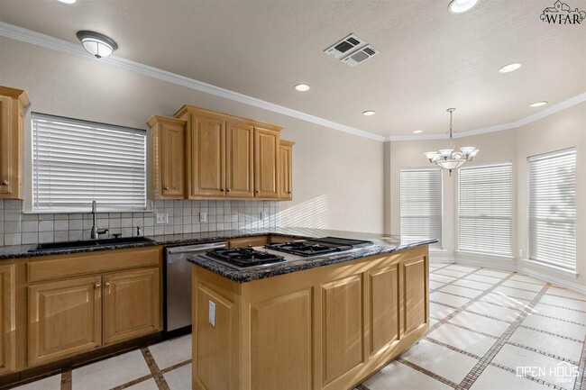 Building Photo - 5405 Blazing Star Ln