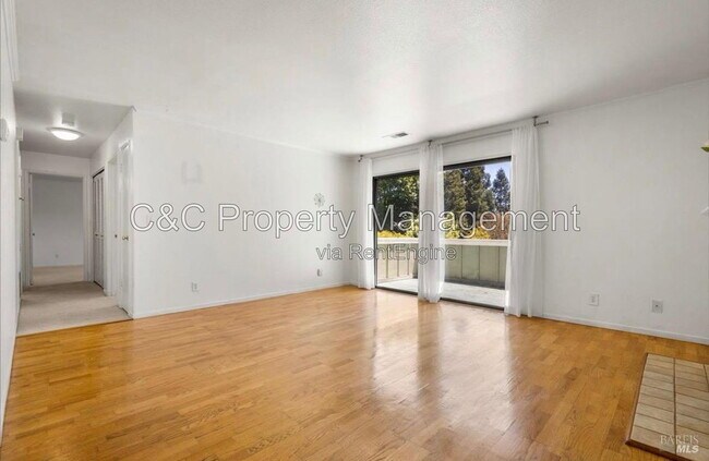 Building Photo - 192 Agua Caliente Rd W