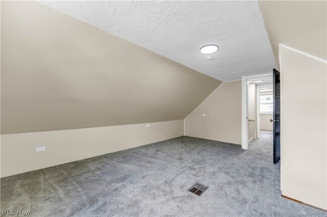 Building Photo - 25291 Richards Ave
