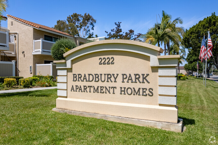 Bradbury Park Apartments - 2222 E Huntington Dr Duarte CA 91010 ...