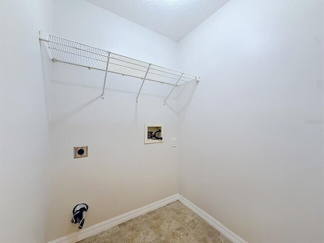 Building Photo - 648 Norfolk St