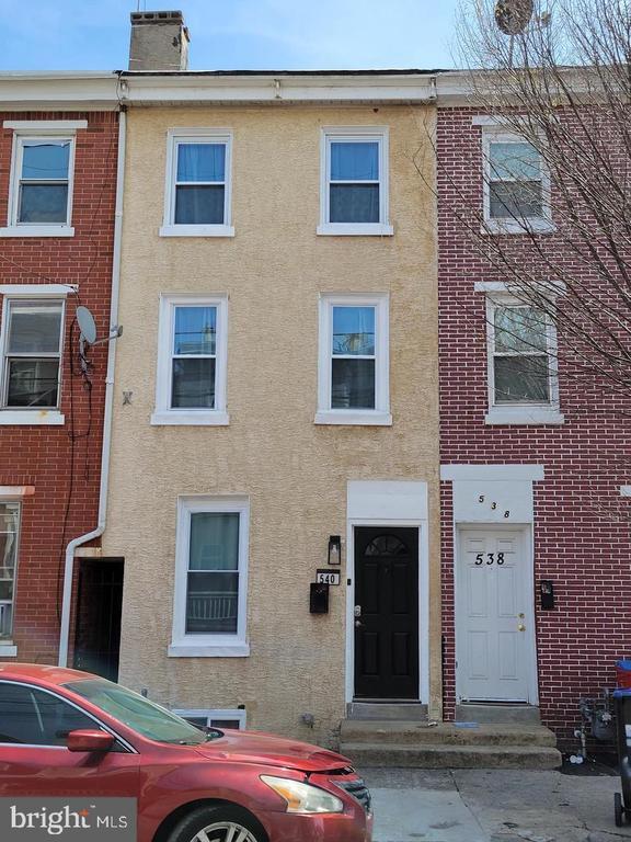 Building Photo - 540 Green St