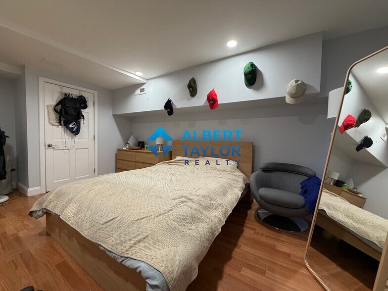 Building Photo - 475 Massachusetts Ave